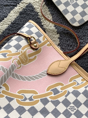 Tas Bermerek Kustom Terbatas Tahiti Kotak-kotak Louis Vuitton Neverfull MM