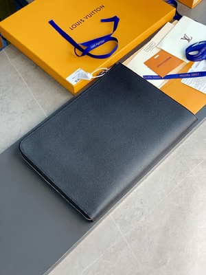 Desainer Louis Vuitton Pochette Jour GM Cuir Taurillon Leather In Black Noir Purses