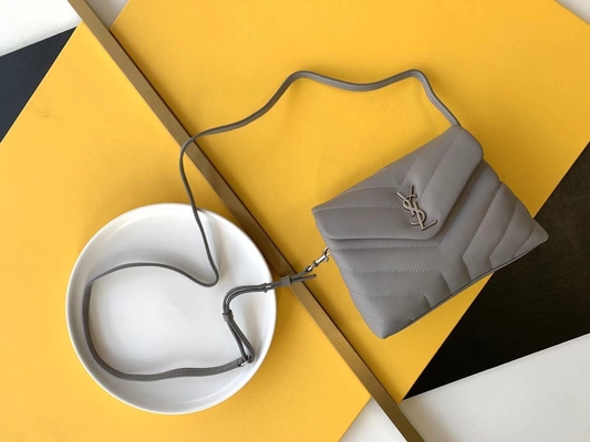 YSL Saint Laurent Ladies Cassandra Chain Shoulder Bag Kanvas Katun Dan Kulit Anak Sapi Cokelat Karamel