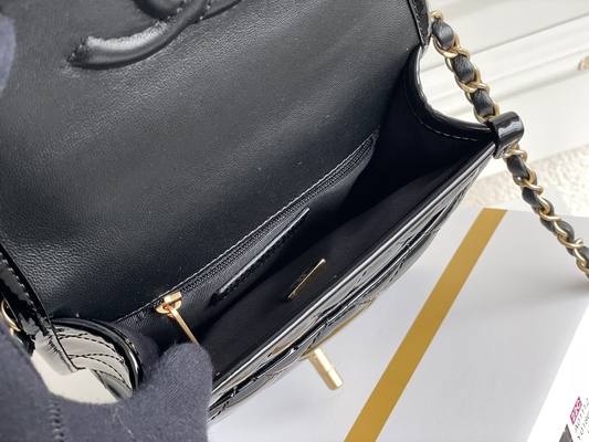 Chanel 22 Dompet Desainer Mini Mantra Hitam Rantai Emas Dengan Drop Flap