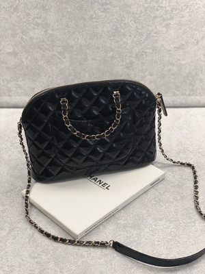 Tas Belanja Kulit Anak Sapi Paten Chanel Kecil Dengan Gaya Wanita Retro
