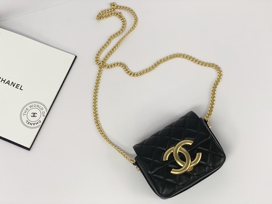 Tas Messenger Bermerek Kulit Domba Hitam Chanel Flap Phone Holder